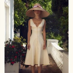 Mirror Palais Dinner’s at Six Dress in Butter NEW WITH TAGS